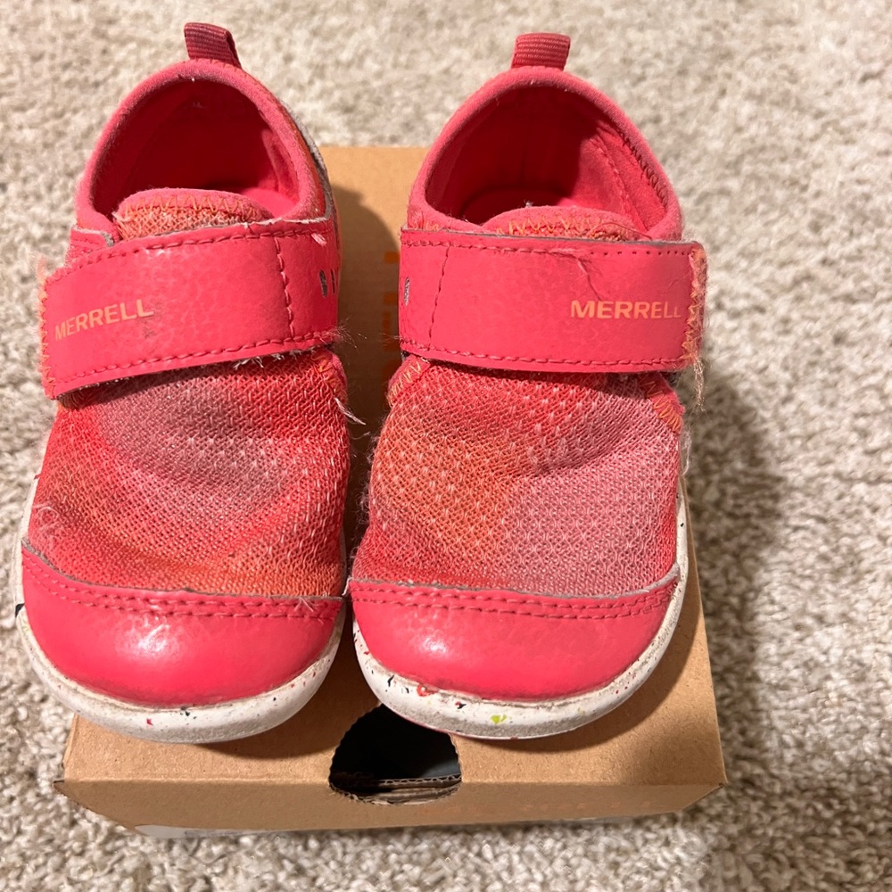 Merrell Kids' Vibrant Pink waterSneakers